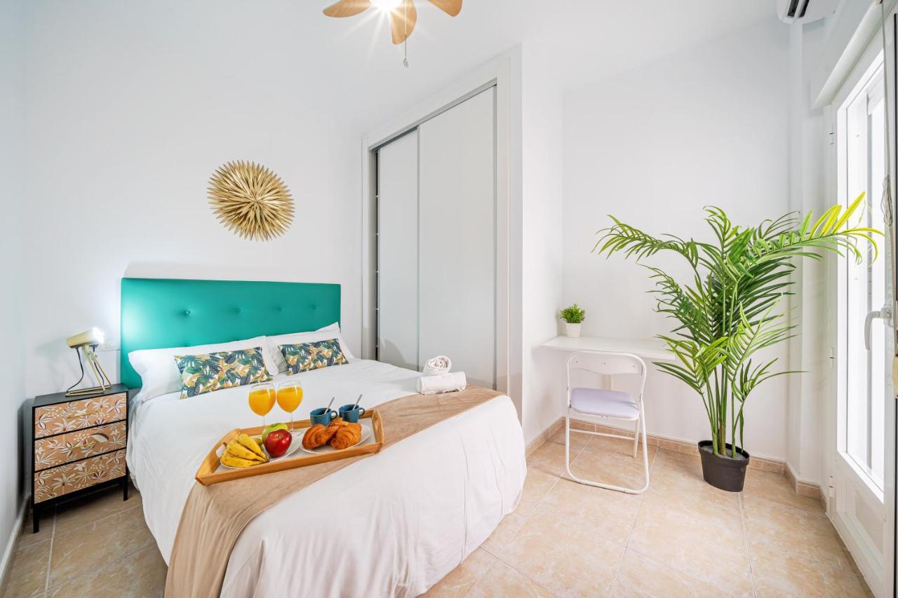 Old Town - Cultural Experience Apartment Малага Екстериор снимка